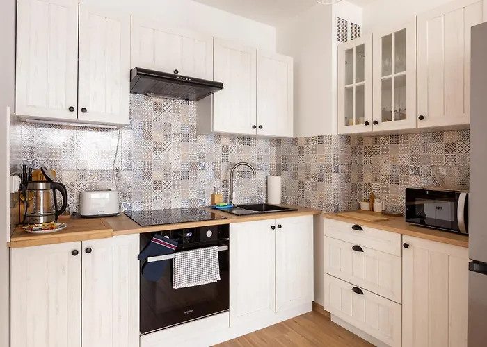 Nasypowa Marine By Bookinghost